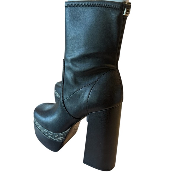 GUESS Caballa Black Platform Block Heel Stretch Upper Boots Size 10 NEW - Picture 14 of 16